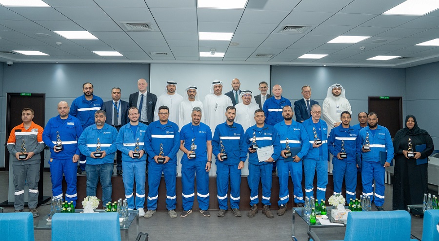 Image for More Than 3,000 Emirates Steel Employees To Join Environment Agency – Abu Dhabi’’s ‘Baadr’ Mobile Application